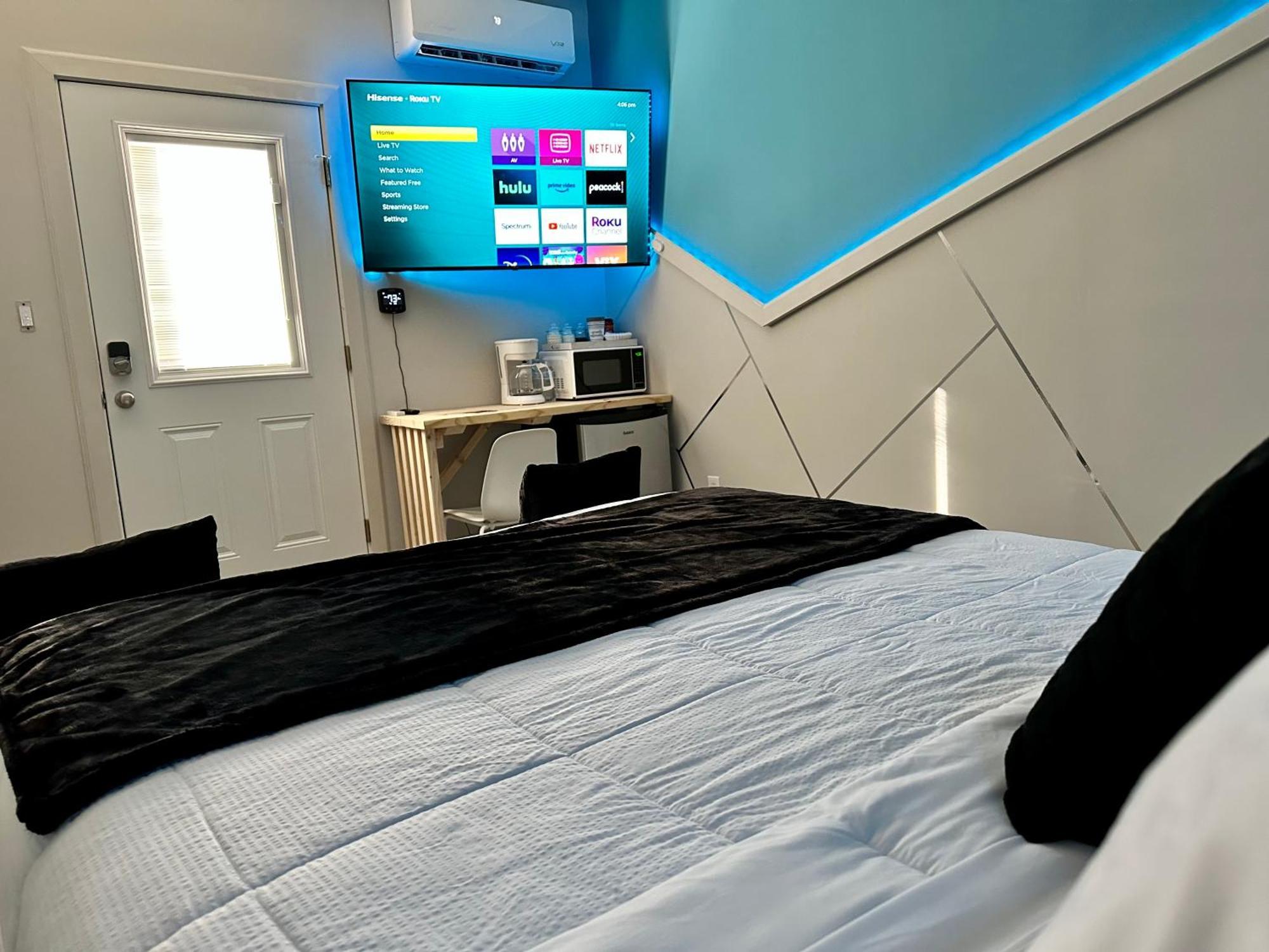 Eagle Stay Dainty Studio Eagle Pass Exteriör bild